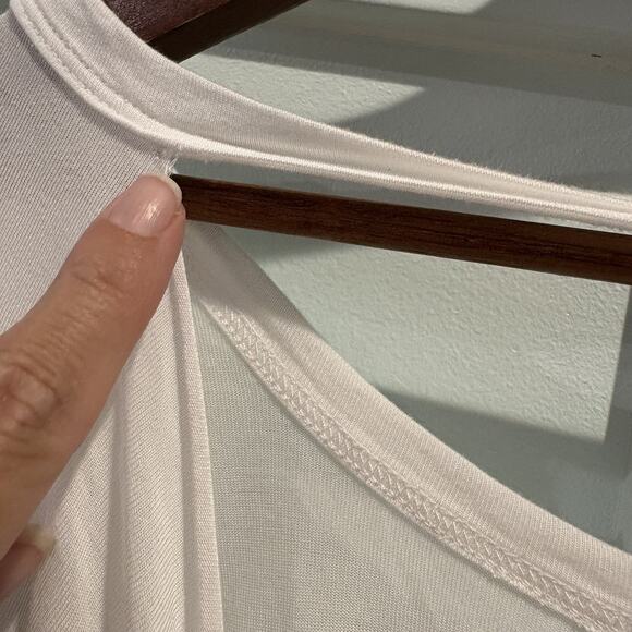 NUX Long Sleeve Shirt Women Sz Medium‎ White Bamboo Lightweight Draped Back Yoga - Picture 13 of 13